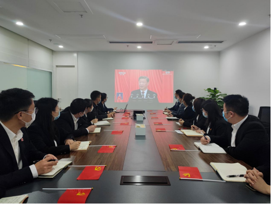 221016觀盛會(huì)催人奮進(jìn)  展未來豪情滿懷——宜發(fā)展集團(tuán)系統(tǒng)組織集中觀看黨的二十大開幕會(huì)直播盛況603.png