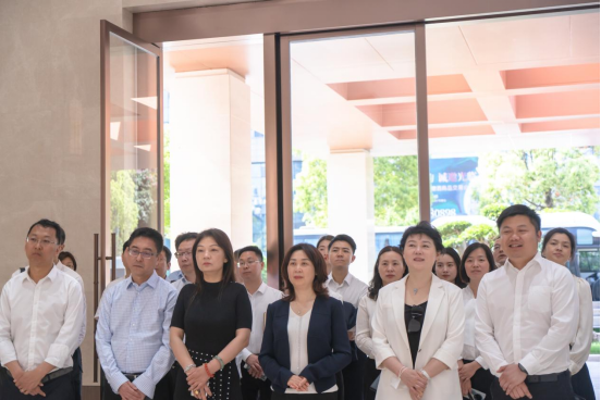 230415宜發(fā)展集團(tuán)召開2023年一季度經(jīng)濟(jì)運(yùn)行分析會(huì)256.png
