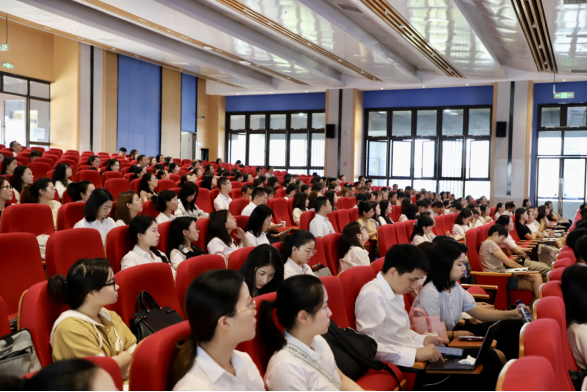 230906宜賓發(fā)展控股集團有限公司成功承辦國資大講堂（第三期）勞動用工風險培訓-新聞稿458.png